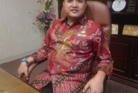 Kepala Disdkbud Lampung ketika selesai diwawancarai. Foto: Luki. 
