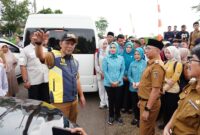 Kepala Dinas BMBK Lampung, M. Taufiqullah, dan Gubernur Lampung, RMD. Foto: Diskominfotik Lampung.