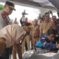 Gubernur Lampung, Rahmat Mirzani Djausal, ketika melakukan pantauan di lokasi pembayaran pajak drive thru.