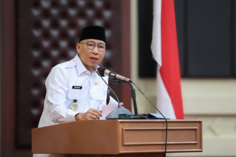 Gubernur Lampung, RMD.