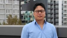 Prof. Dr. Robet, M.A yang baru dikukuhkan sebagai Guru Besar Bidang Ilmu Filsafat Sosial