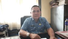 Kabid Pendidikan Dasar Disdik Kota Bandar Lampung, Mulyadi, saat ditemui di ruang kerjanya.