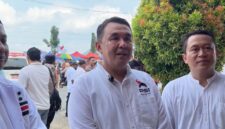 Ketua DPD Partai Solidaritas Indonesia (PSI) Kabupaten Pringsewu, Rusdianto, ketika diwawancarai.